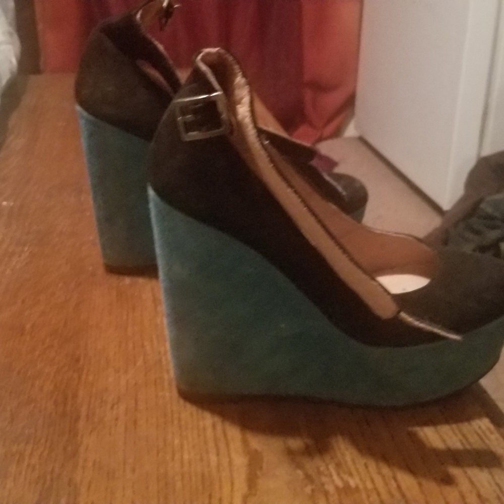 Shoes